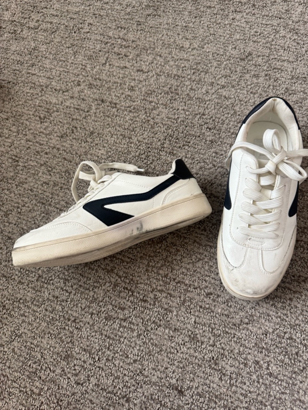Dolce Vita White Sneakers with Black Accent